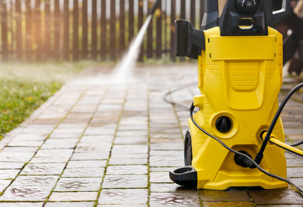 Best Dumpster Area Cleaning  in Kingstowne, VA